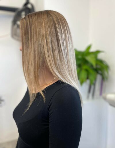 blond ombré hair