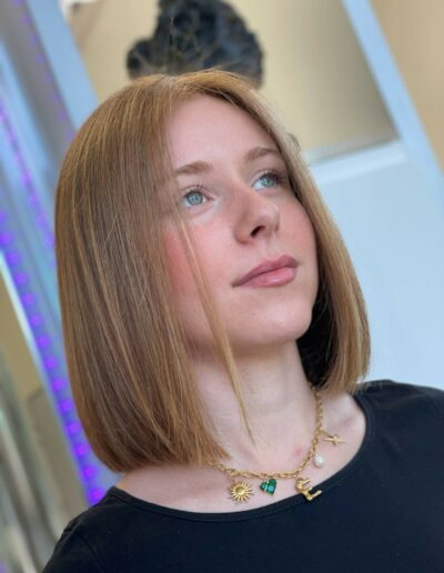 coupe femme carré droit